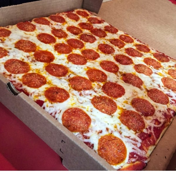16" Square Pepperoni Pizza