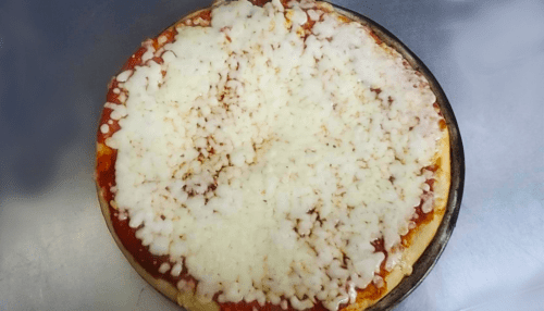 Round cheese pizza